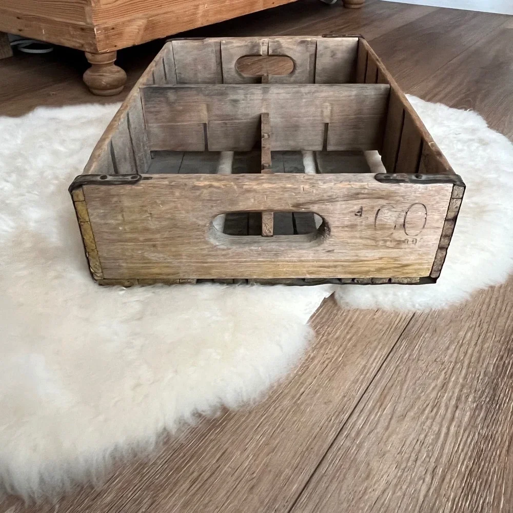 Vintage Wooden Shipping Crate‎